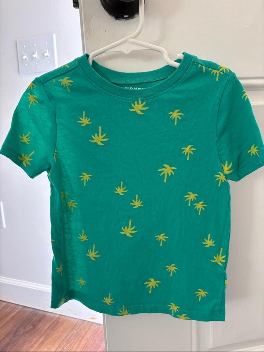 Old Navy Teal Tee with Yellow Palm Print